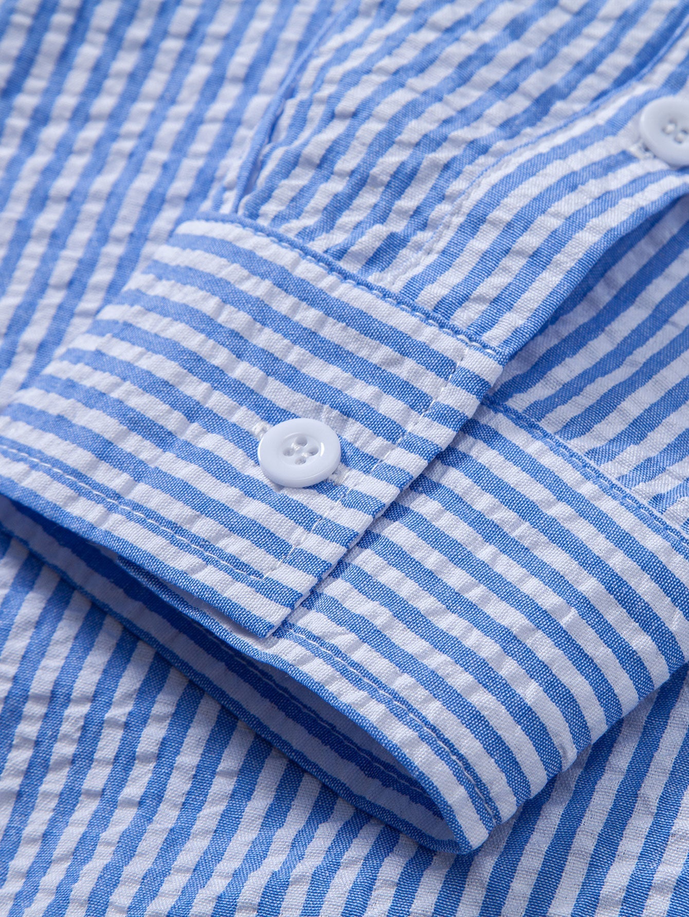 Chemise Rayée Seersucker avec Boutons et Pantalons en Lin à Jambe Droite
