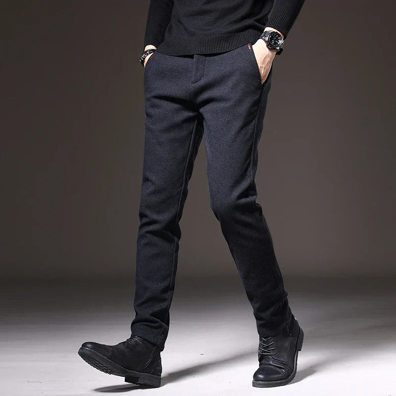 Pantaloni slim fit Remo