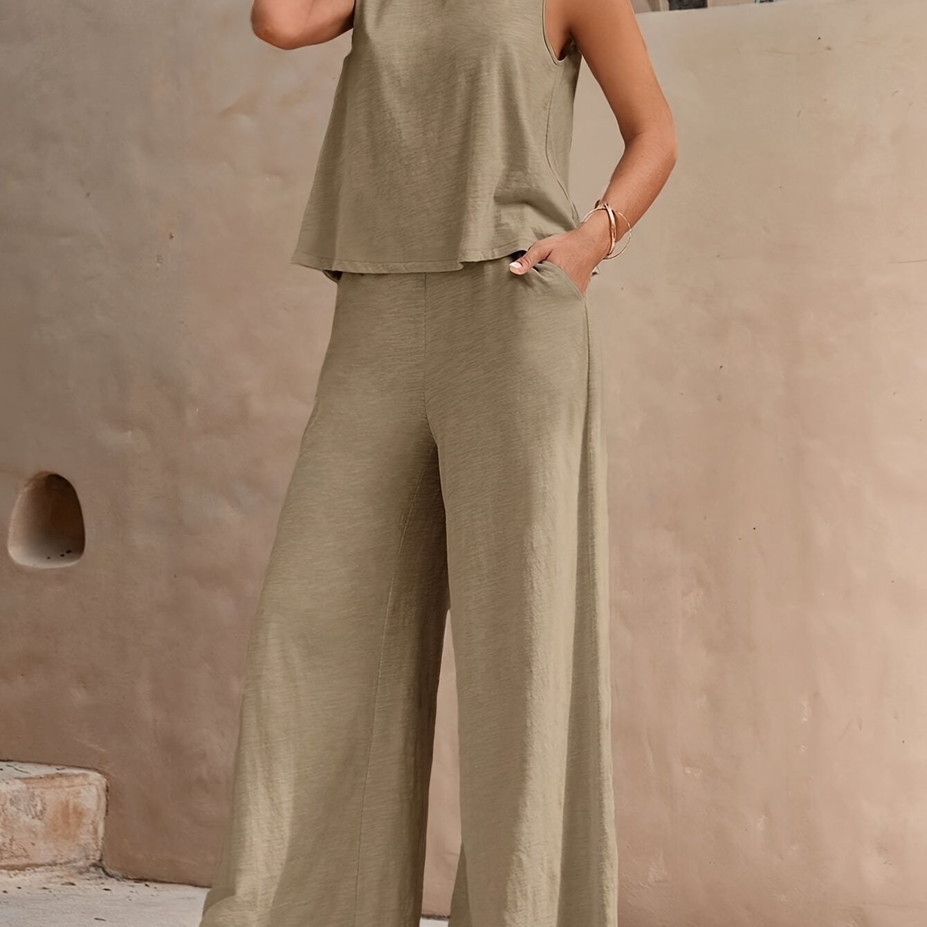 Set Top Senza Maniche Rosso e Pantaloni a Gamba Larga per Donna - Poliestere, Colore Unito, Abbigliamento Casual Primavera/Estate, Blusa Senza Maniche | Abbigliamento Casual | Tessuto in Poliestere