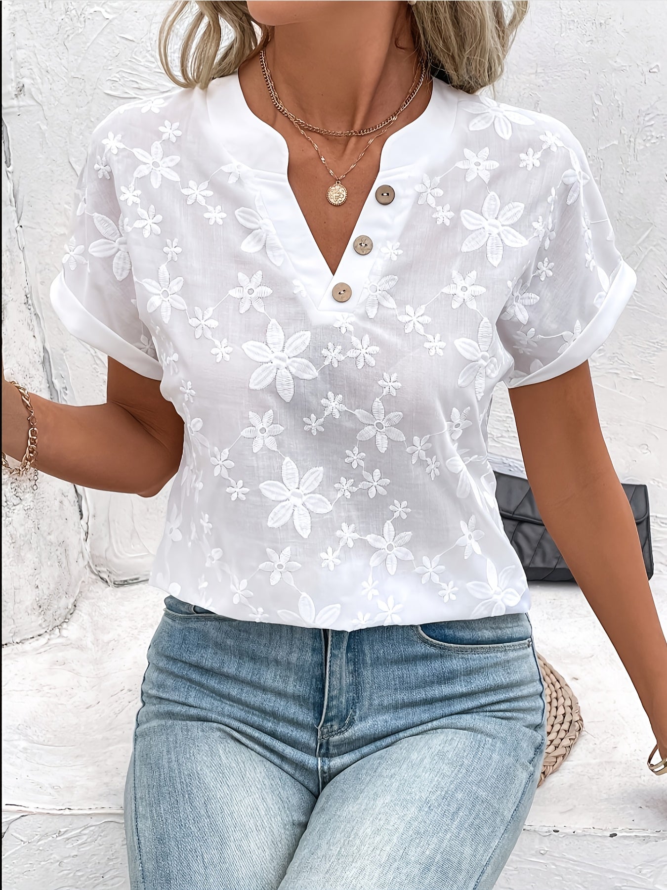 Amara – Elegante Blusa Bianca